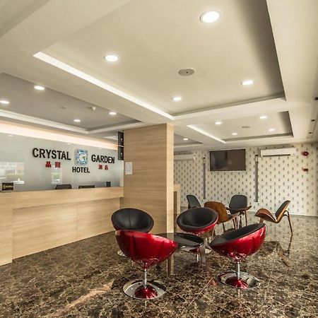 Crystal Garden Hotel Seri Kembangan Buitenkant foto