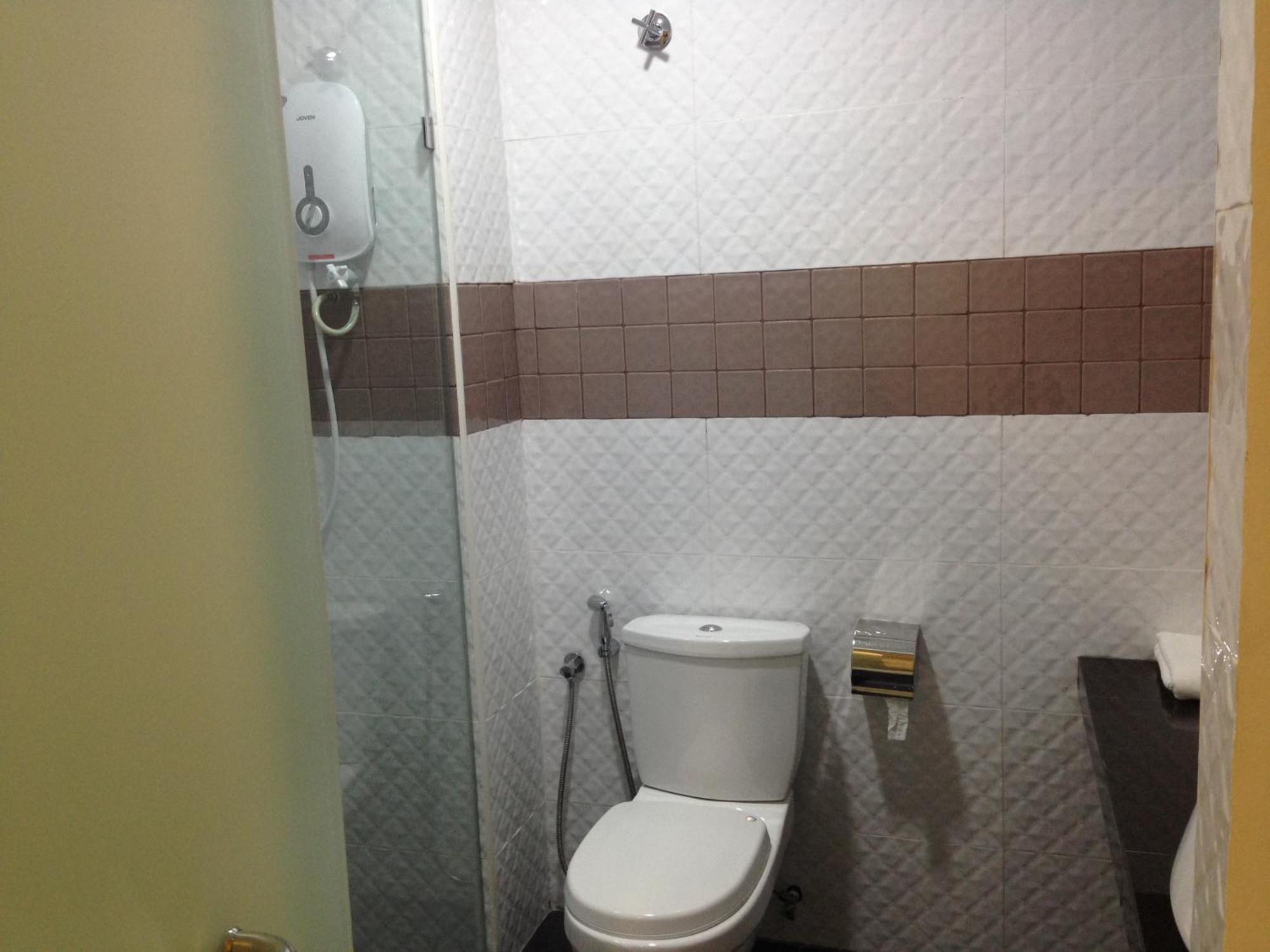 Crystal Garden Hotel Seri Kembangan Kamer foto