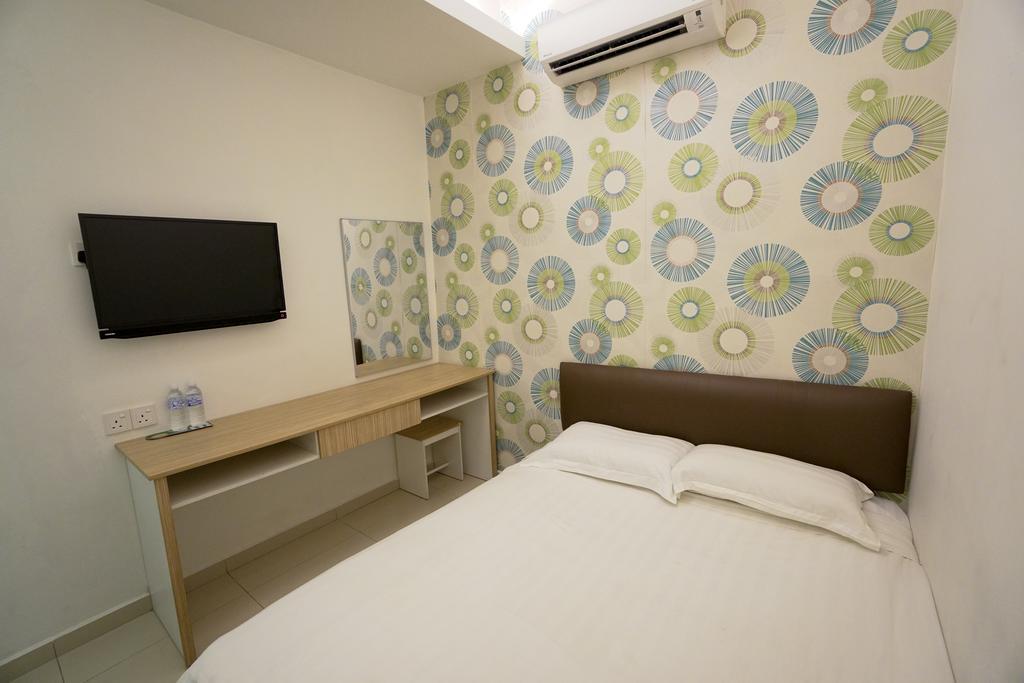 Crystal Garden Hotel Seri Kembangan Buitenkant foto