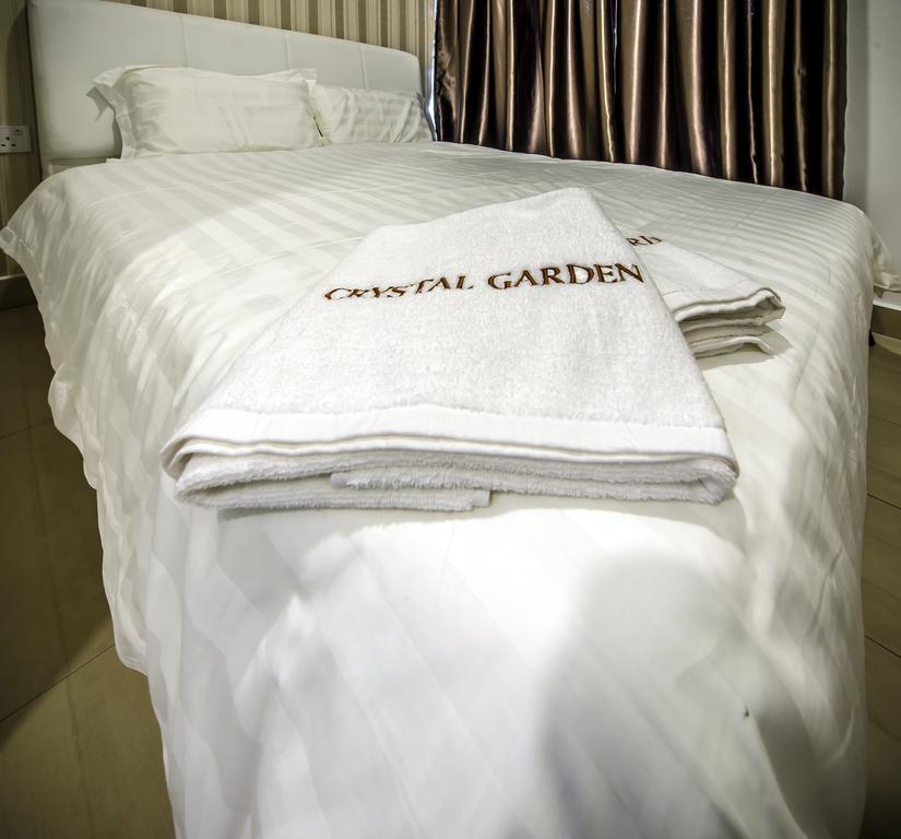 Crystal Garden Hotel Seri Kembangan Buitenkant foto